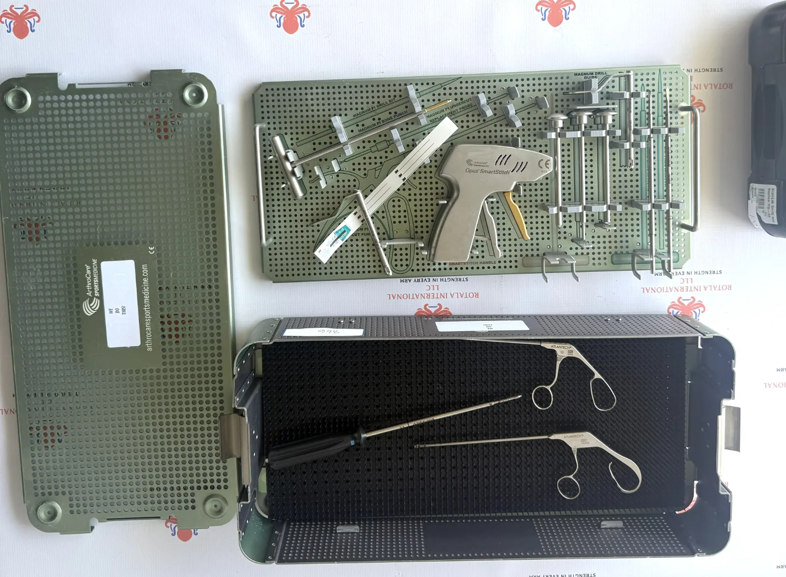 ArthroCare Sports Medicine Opus SmartStitch Arthroscopic Tissue Fixation Instrument Set — Arthroscopic Instruments — view 2