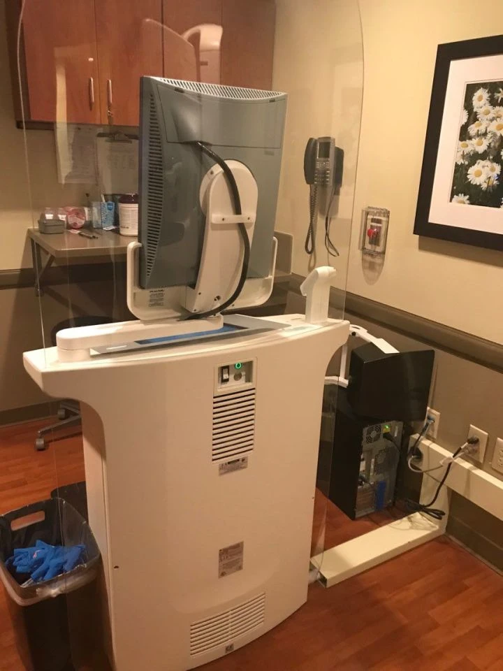 Hologic Selenia Dimensions 2D Digital Mammography System, 2012 — Radiology & Capital Imaging — view 4
