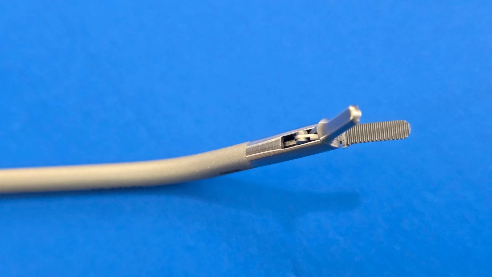 Karl Storz 42420DJ Grasping Forceps 5 mm x 30 cm