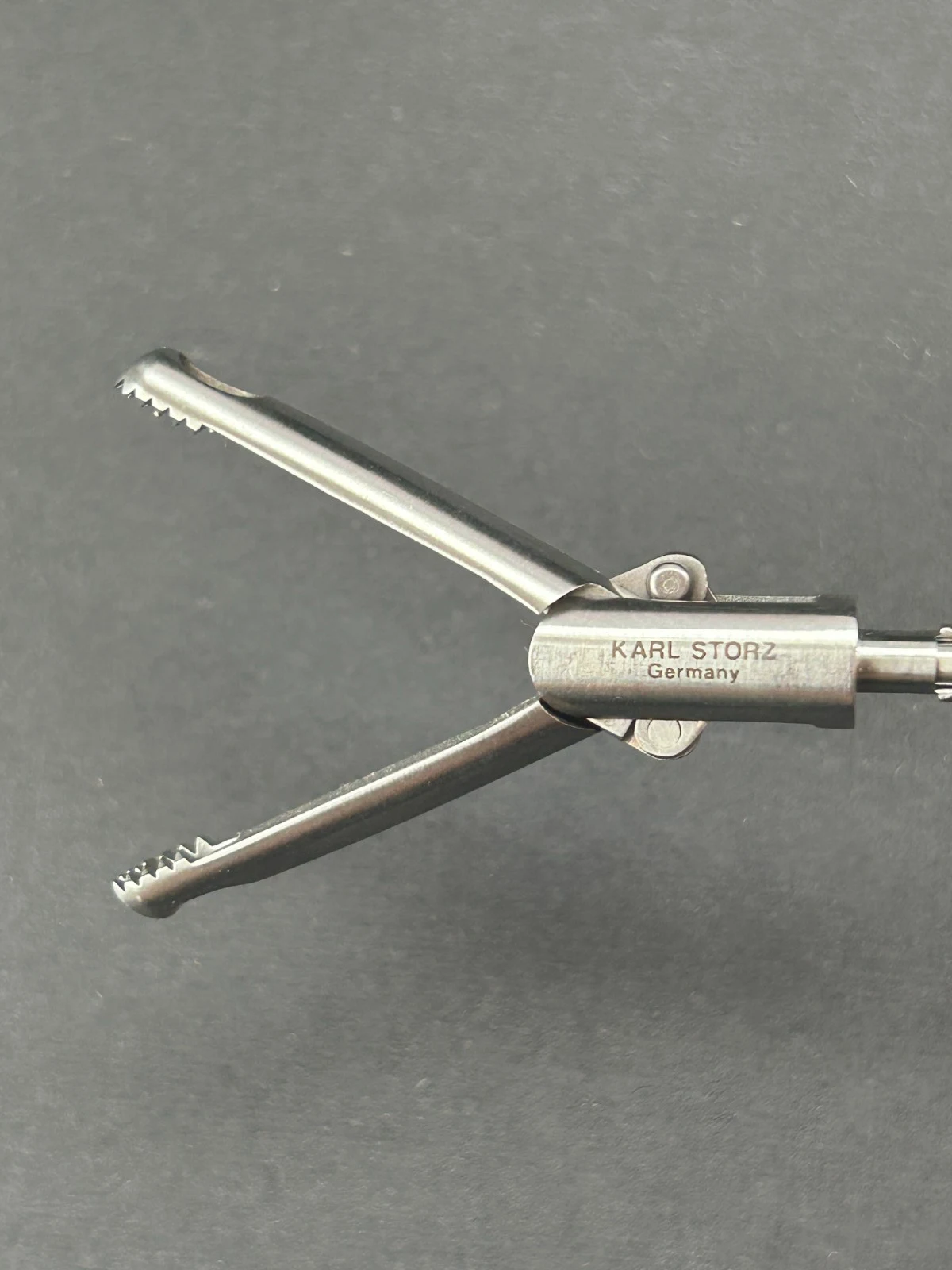 Karl Storz 30420MK Grasping Forceps Insert — Instruments — view 3