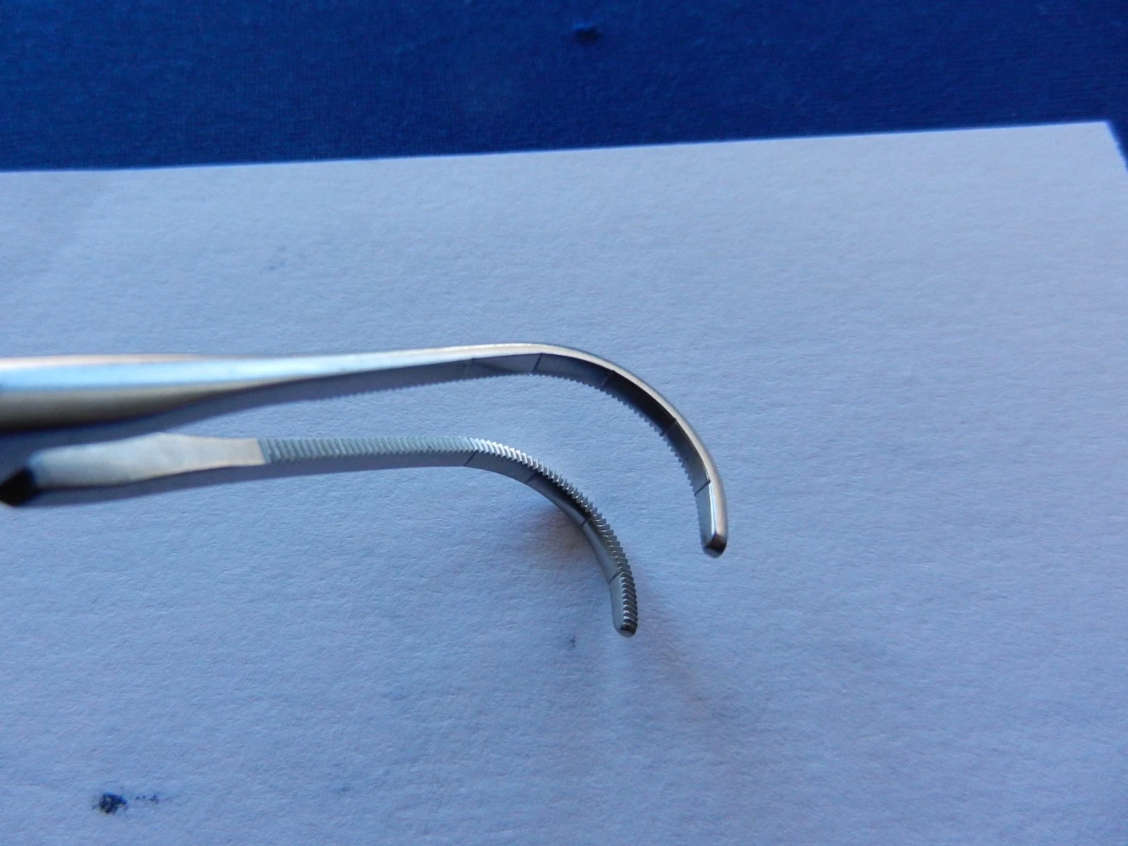Codman 30-9004 Castaneda Anastomosis Clamp — Instruments — view 3