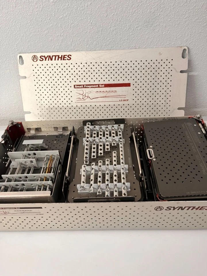 Synthes Small Fragment Instrument Set in Sterilization Case — Instruments — view 2