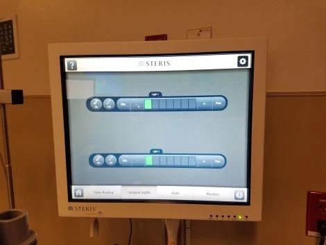Steris Harmony vLED Dual Surgical Light System with Monitor Arm and Wall Control — Hospital Furniture & OR Tables — view 4