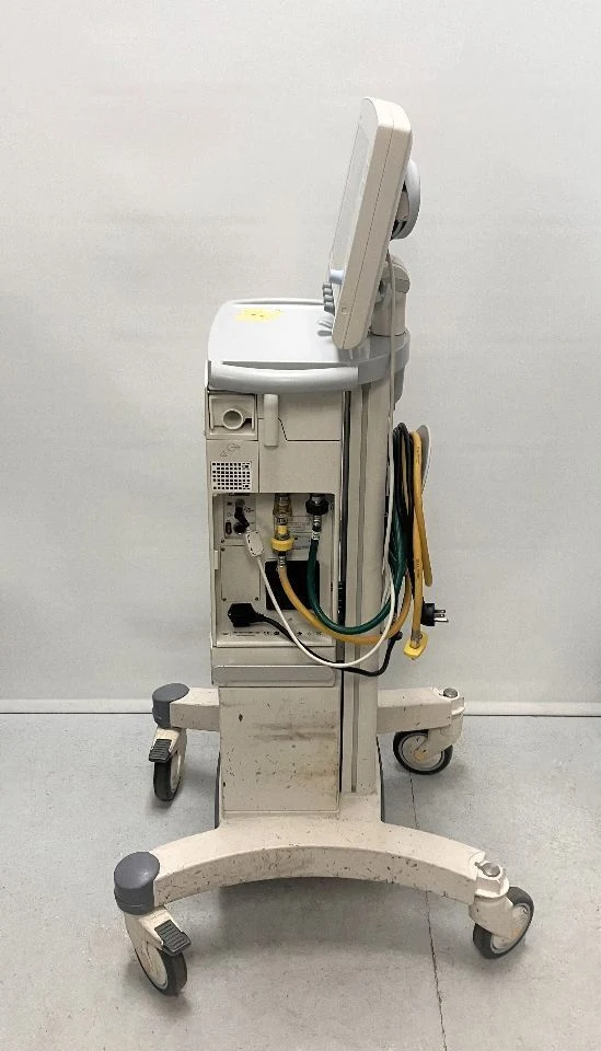 Maquet Servo-i Universal Ventilator v7.0 with 4 Batteries — Anesthesia & Respiratory — view 2