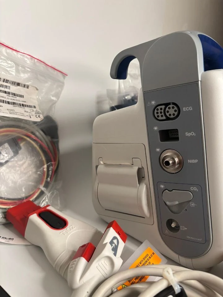 Zoll X Series Monitor Defibrillator, 12 Lead, IBP, Masimo Rainbow — Defibrillators & ECG — view 5