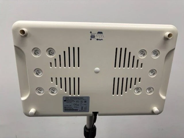 GE Lullaby LED Phototherapy System, 2015, 2,189 Hours — Neonatal & Maternity — view 4