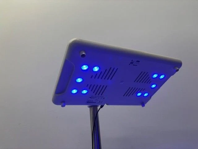 GE Lullaby LED Phototherapy System, 2015, 2,189 Hours — Neonatal & Maternity — view 5