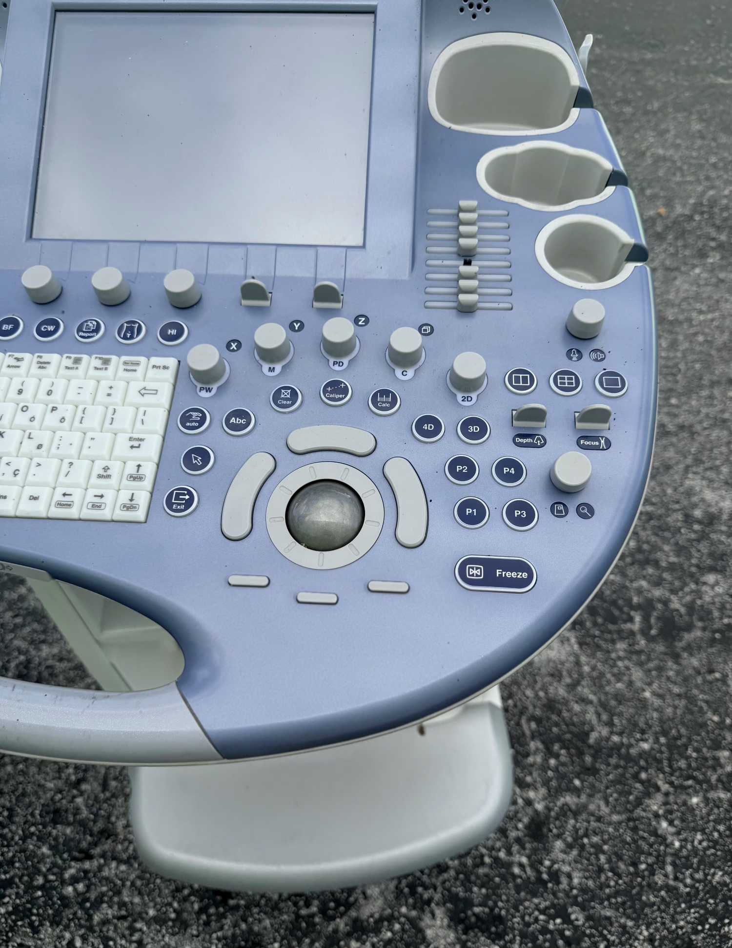 GE Voluson E6 Ultrasound System — Ultrasound Machines — view 3