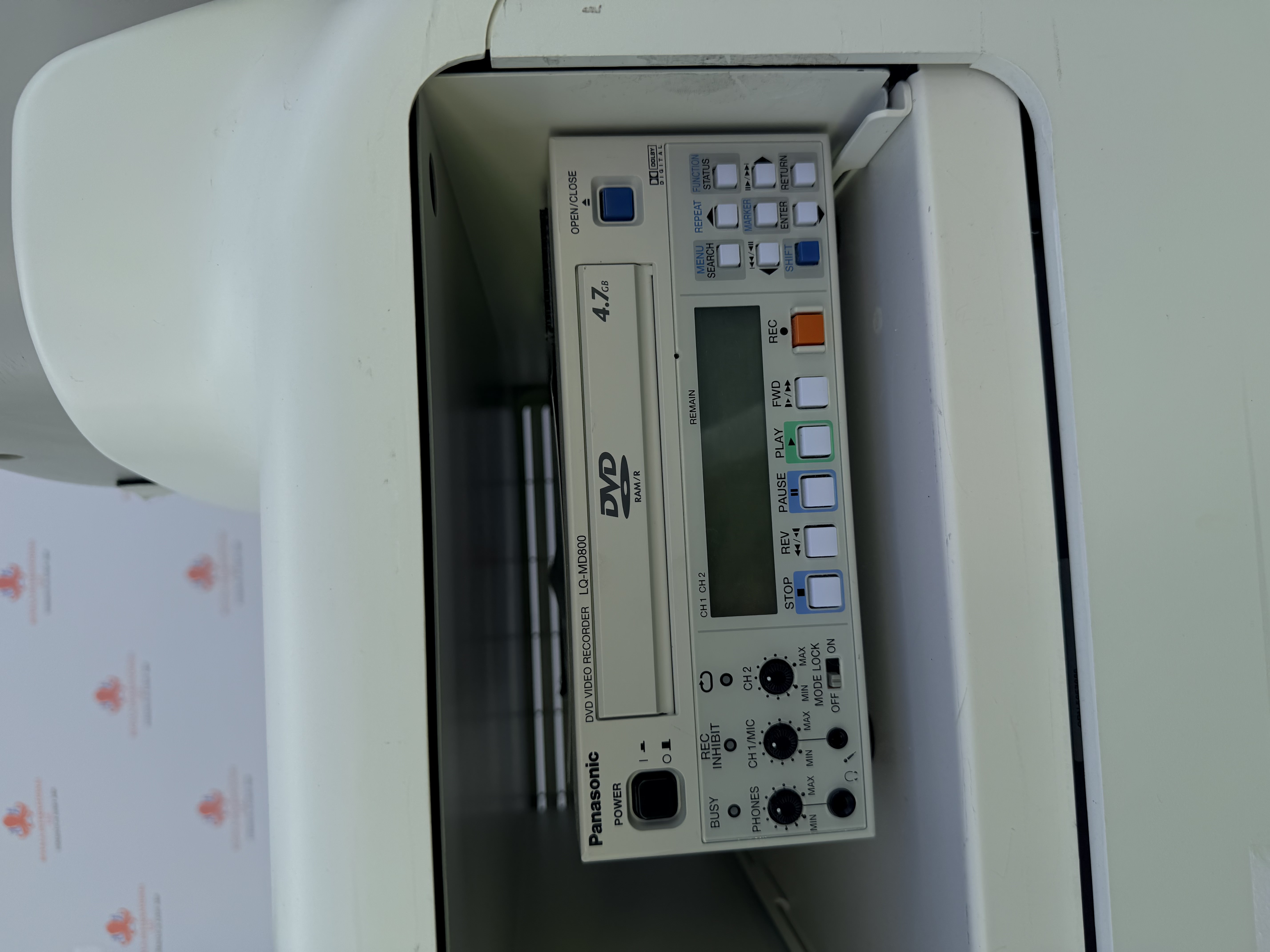 GE Logiq 5 Ultrasound System with Printer & DVD Recorder — Ultrasound Machines — view 12