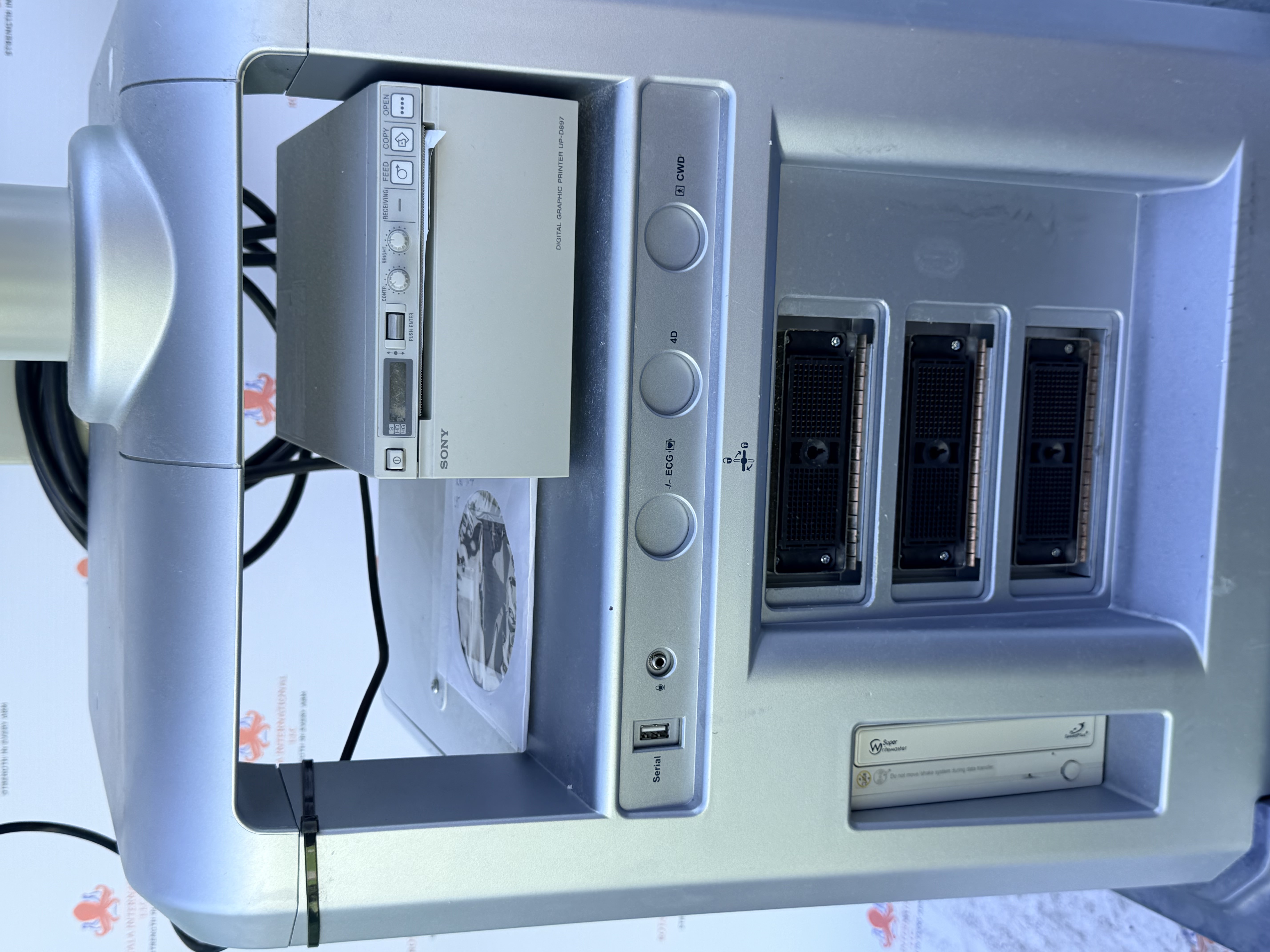 GE Logiq P5 Ultrasound System — Ultrasound Machines — view 7