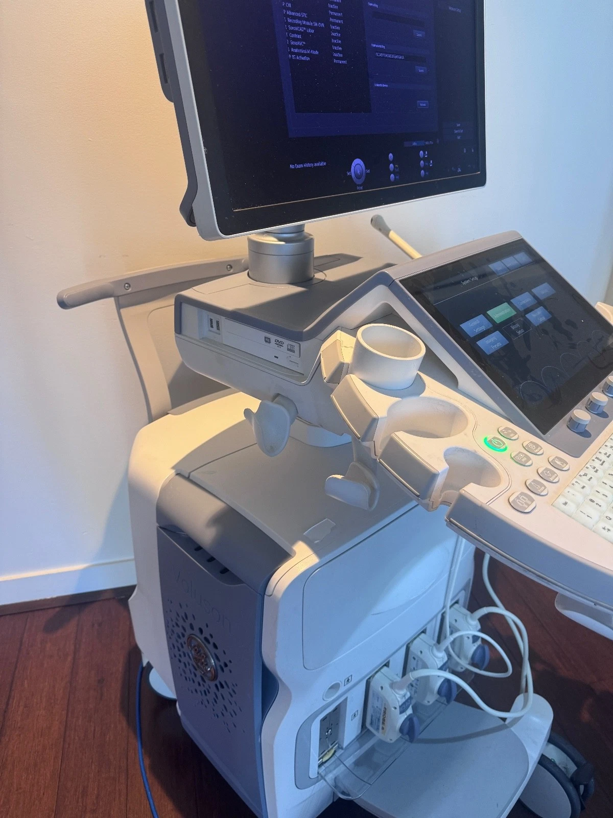 GE Voluson E10 BT15 Ultrasound System with C4-8-D, S4-10-D, IC5-9-D Probes, 3D/4D, Sony Printer — Ultrasound Machines — view 4