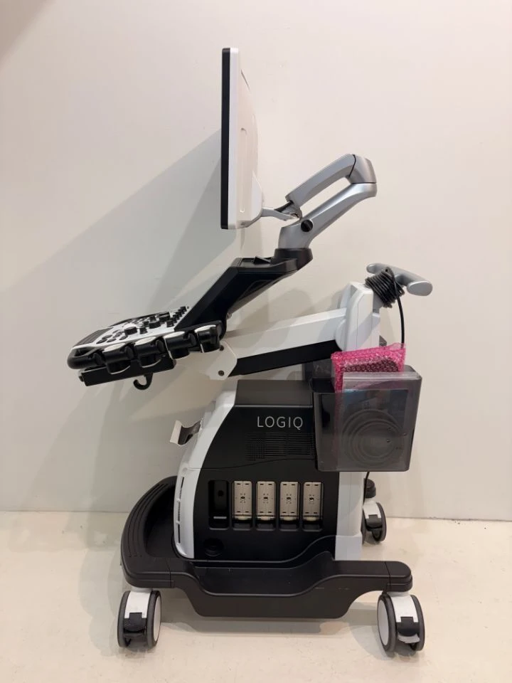 GE LOGIQ Fortis R4 Ultrasound System, 2025, French Keyboard — Ultrasound Machines — view 2